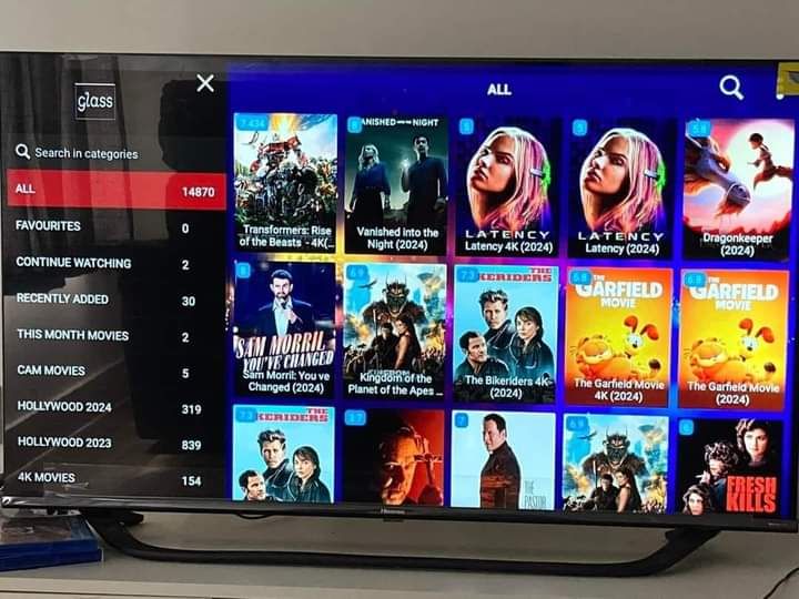 Verified subscriber Camille L. from Dublin, Ireland reviewing xtreme hd iptv